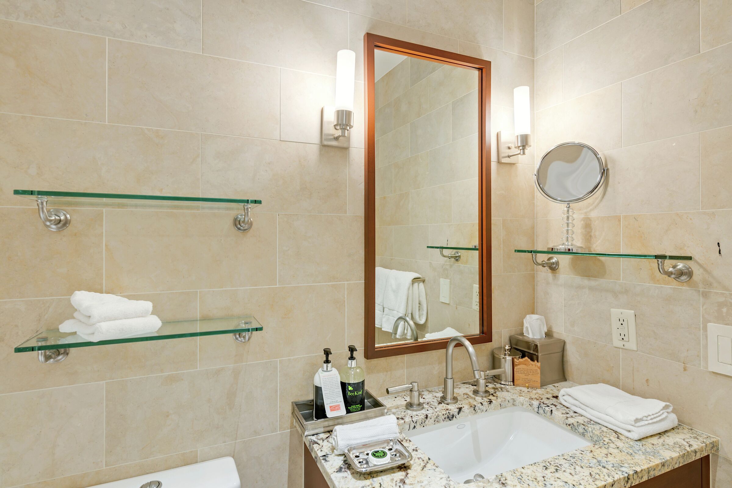 #5DW - Bathroom