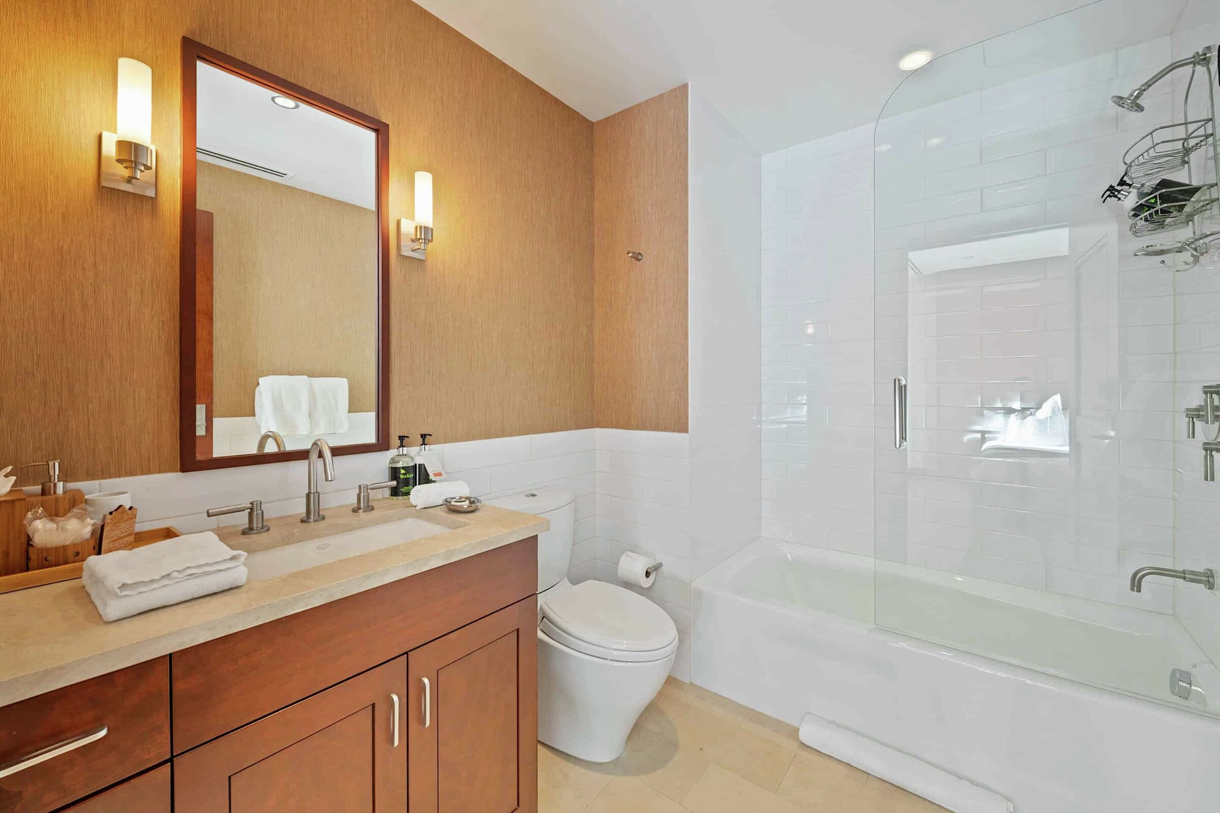 #4BW - Ensuite Bathroom