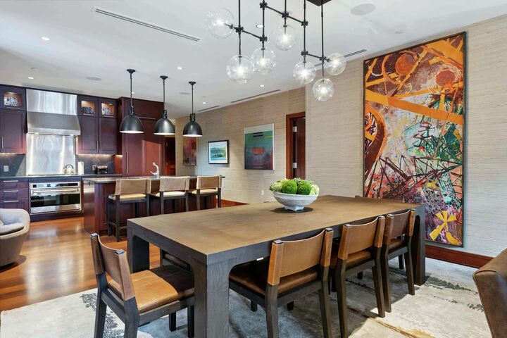 #5BE - Dining Area