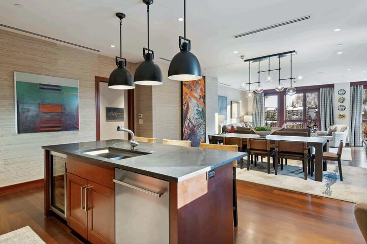 #5BE - Kitchen