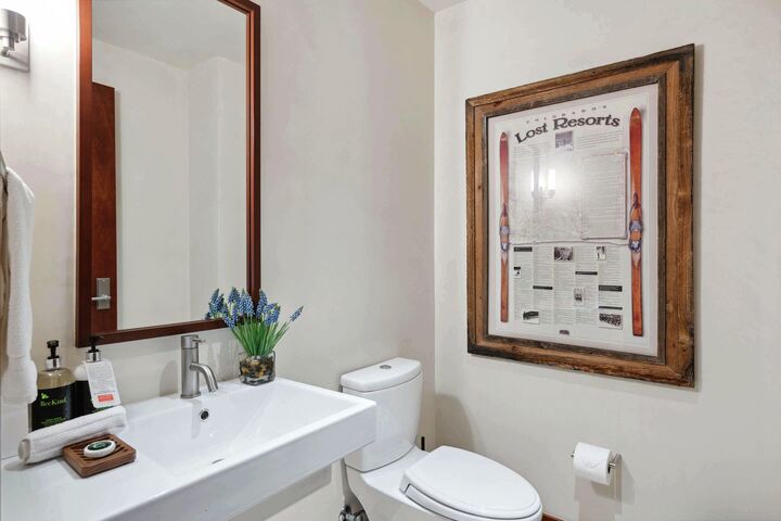 #5BE - Bathroom