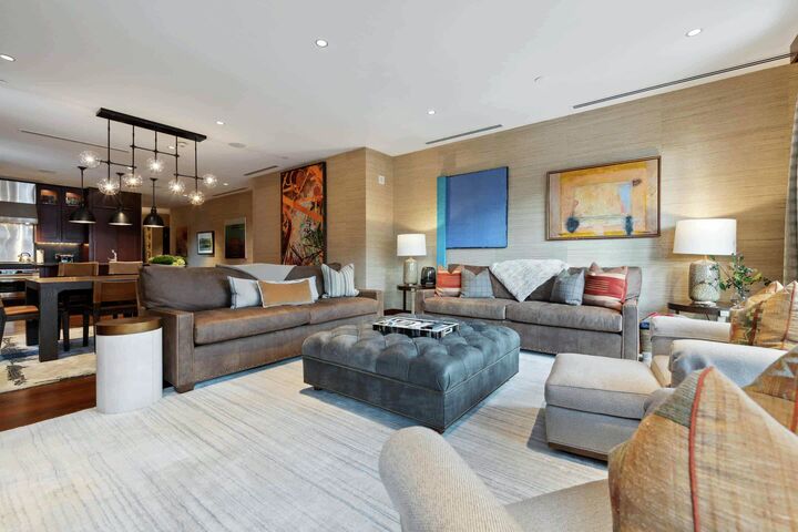 #5BE - Living Area