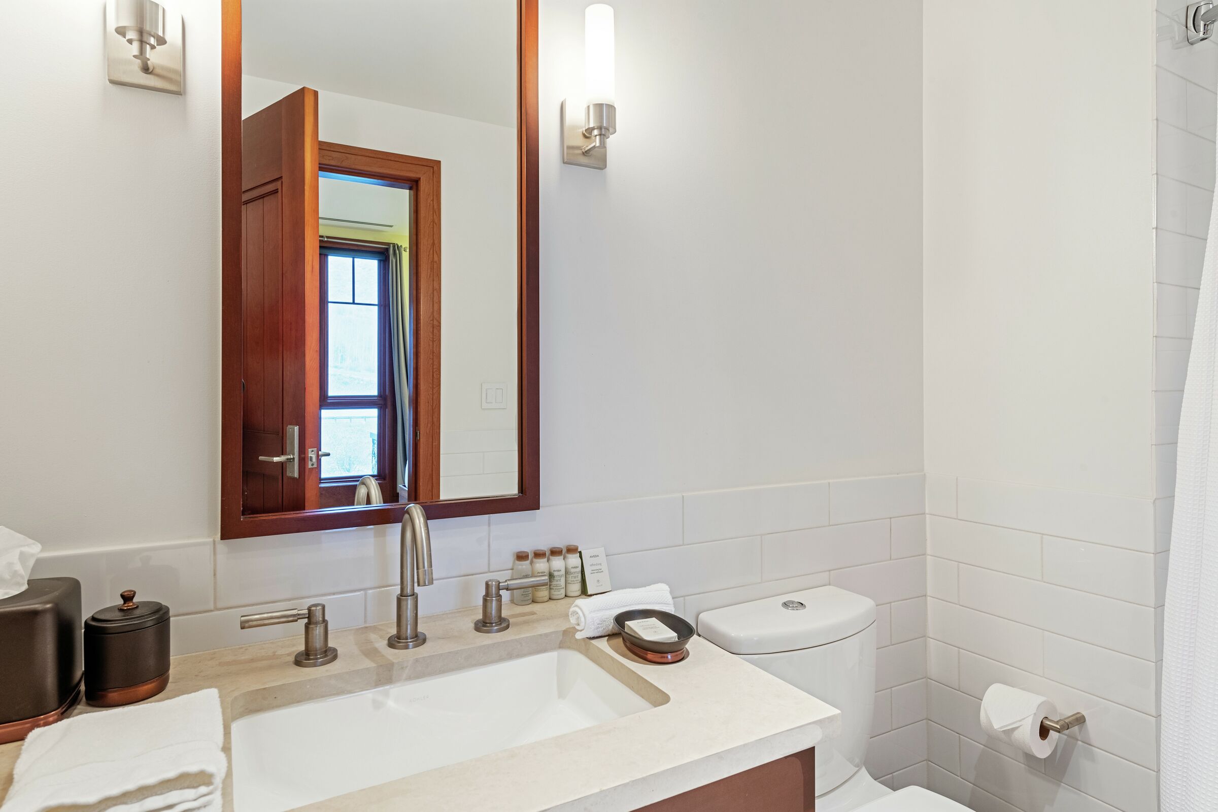 #5EW - Ensuite Bathroom