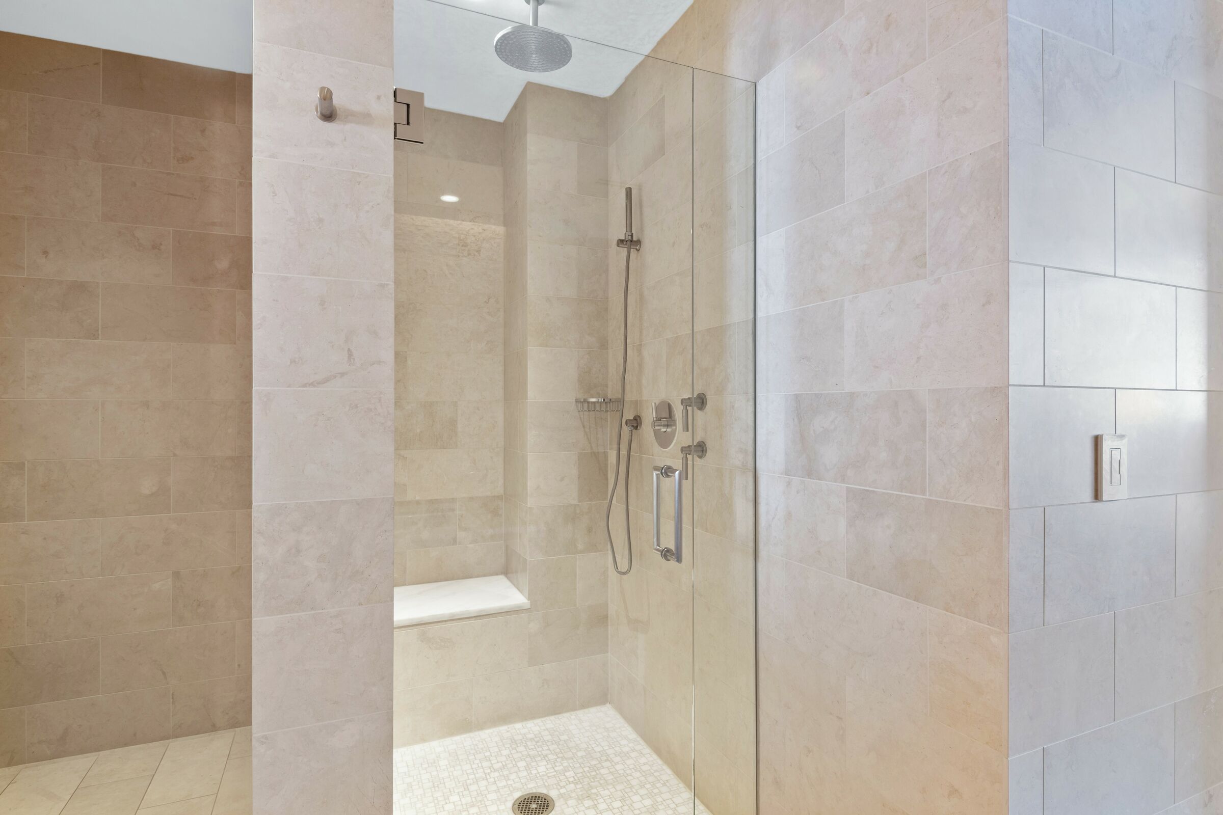 #6EW - Master Ensuite Bathroom