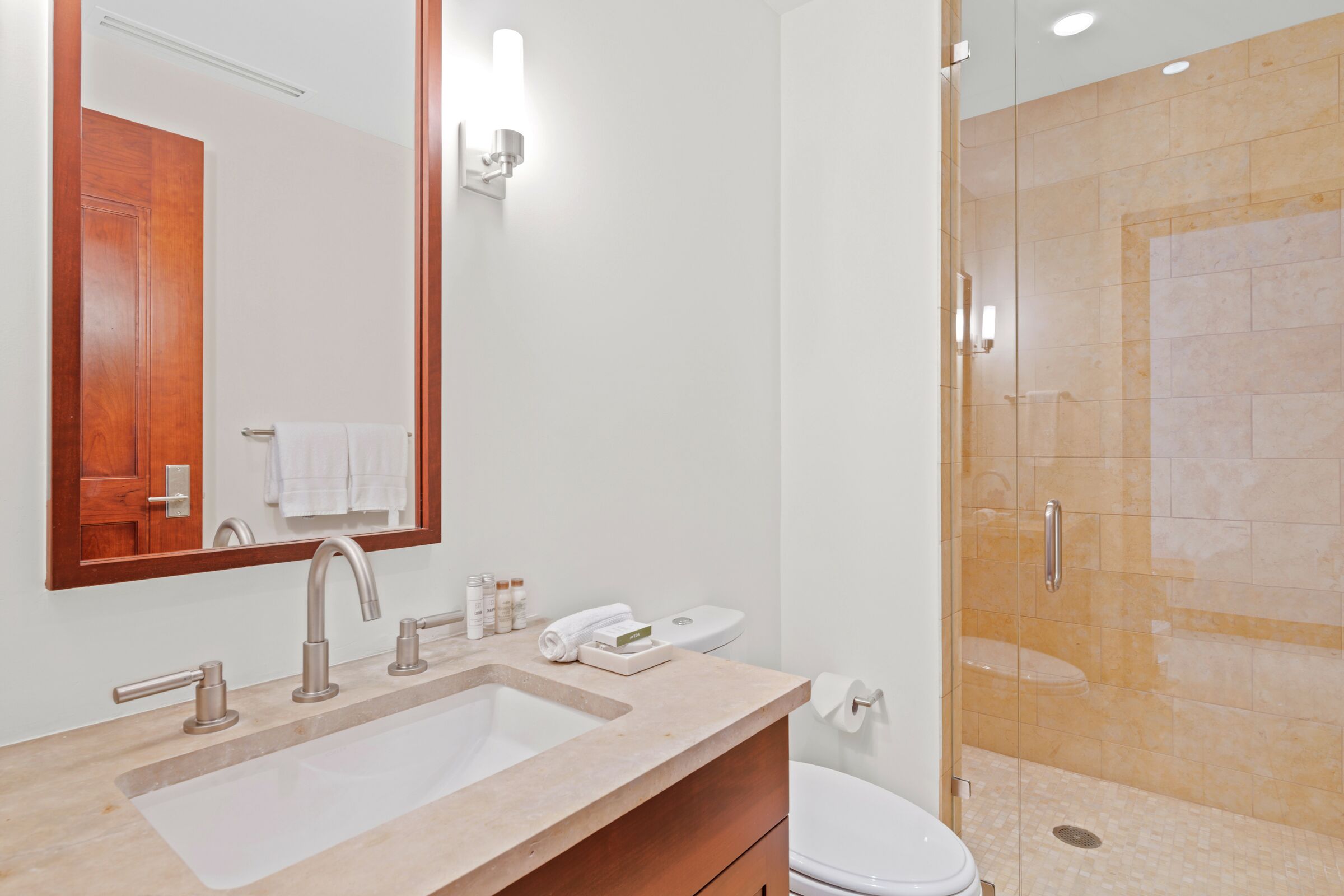#7AE - Ensuite Bathroom