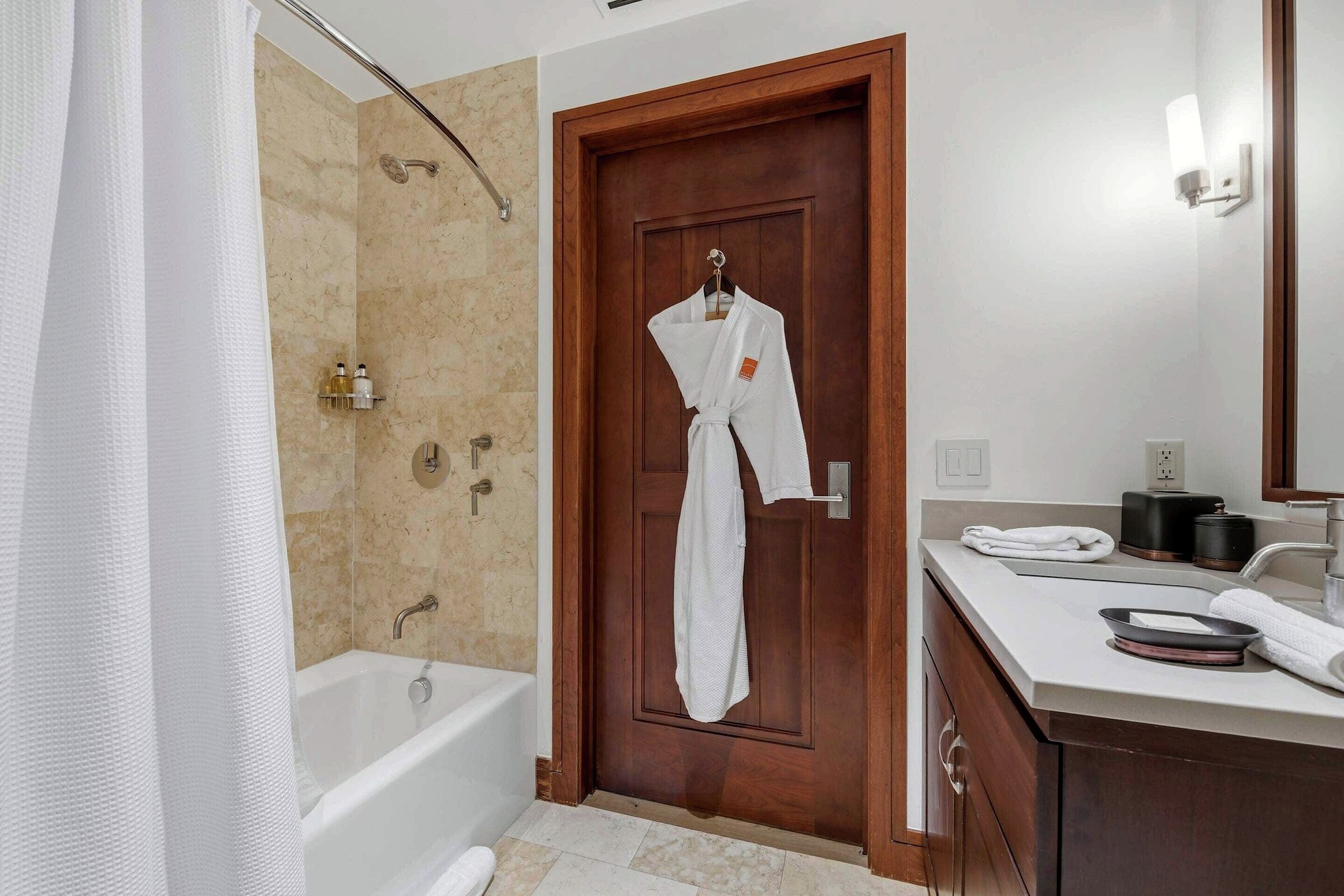 #4CE - Ensuite Bathroom