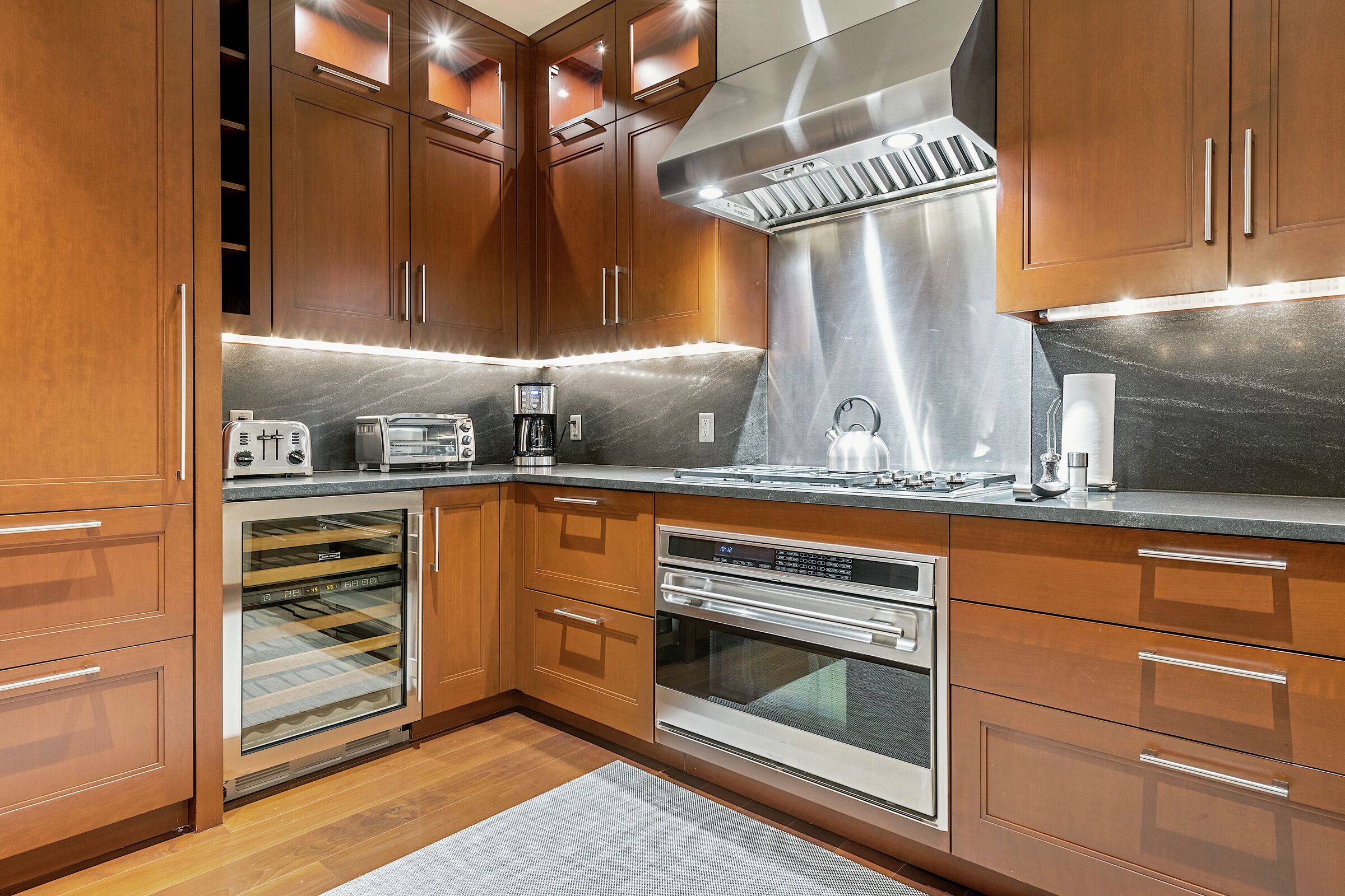#6CW - Kitchen