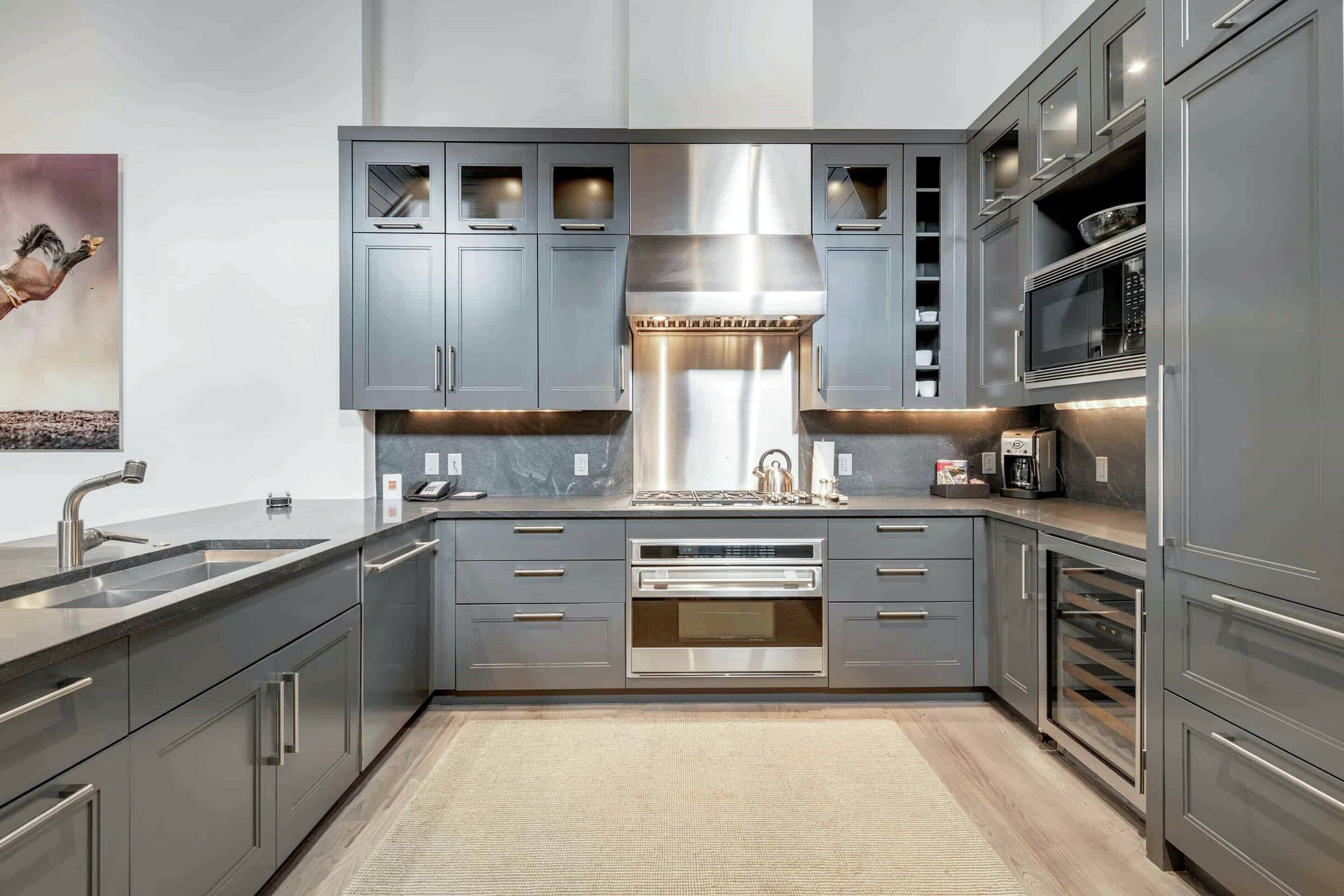PHEE - Kitchen