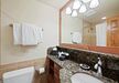 Gallery Thumbnail (King Lodge Room Bathroom)