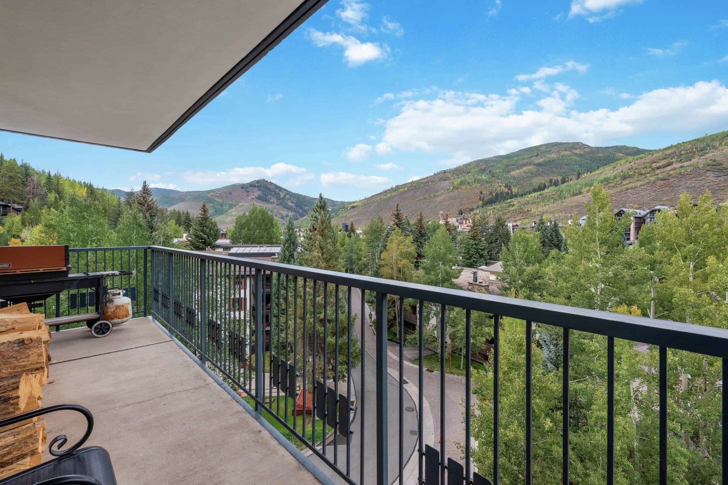 Balcony with BBQ