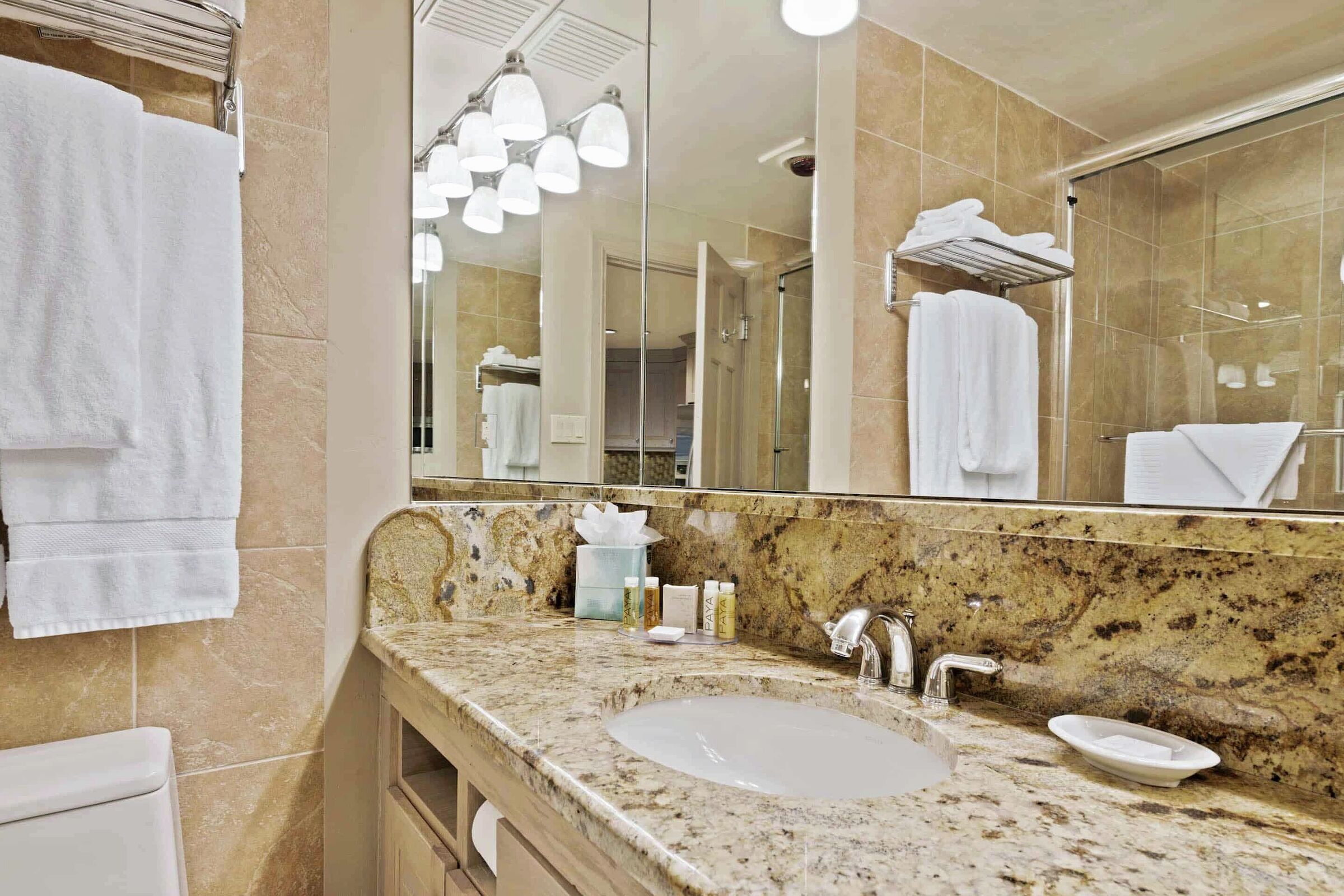 #478 - Master Ensuite Bathroom