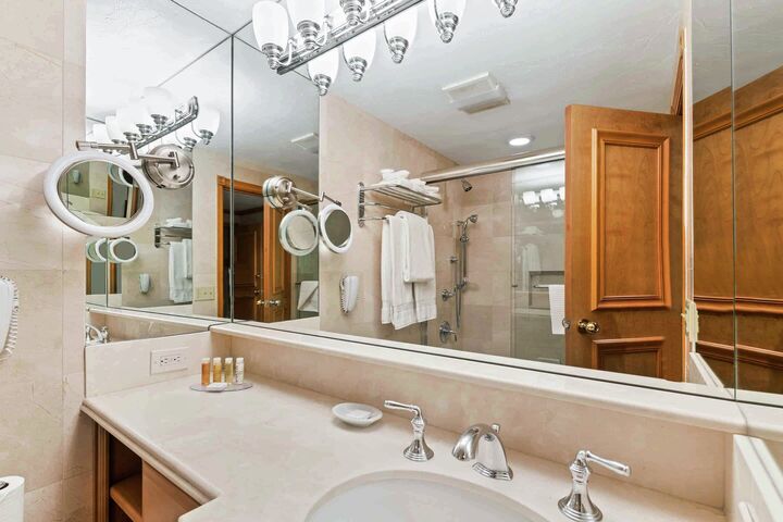 #599 - Ensuite Bathroom