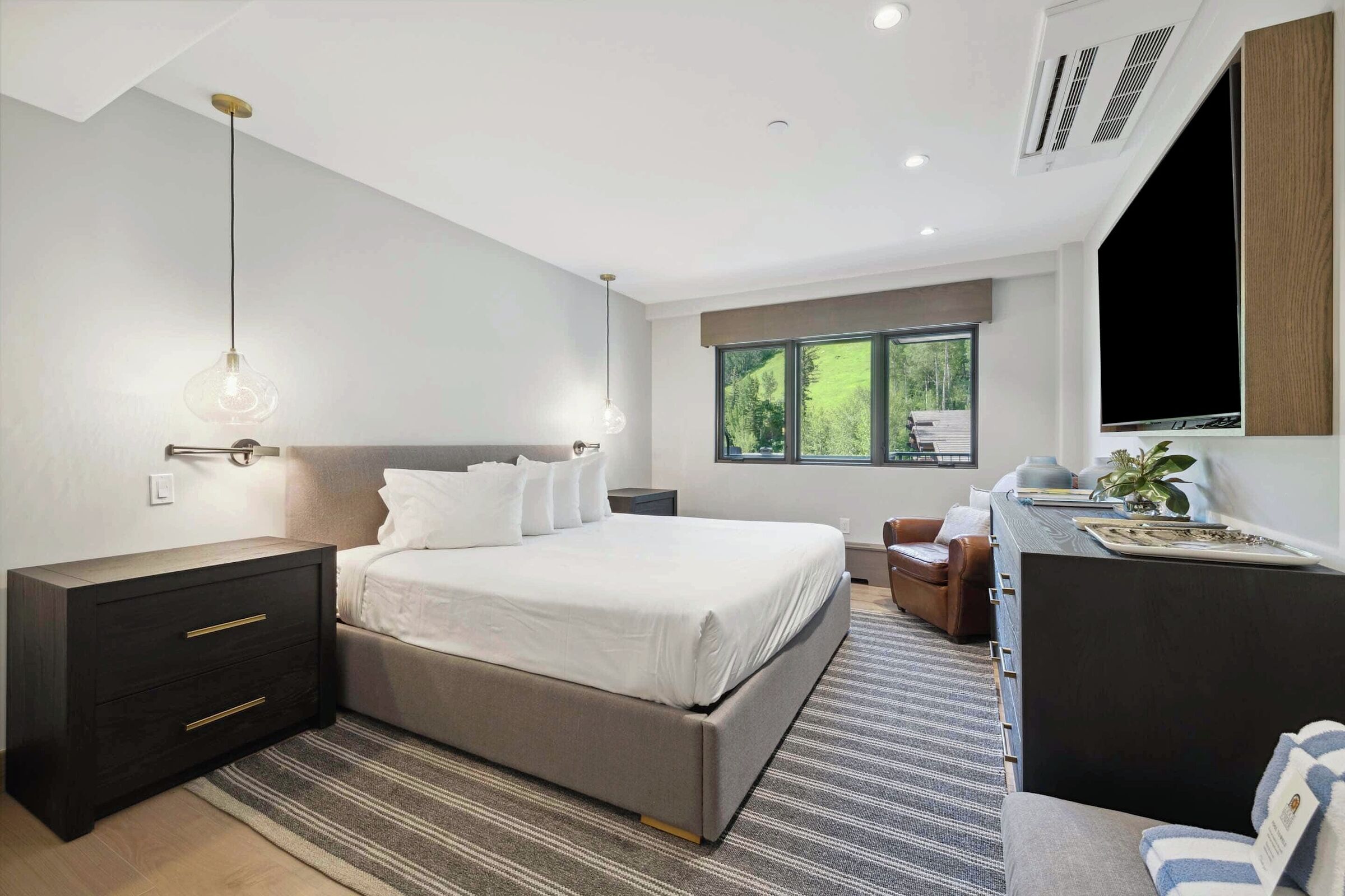 #699 - Master Bedroom