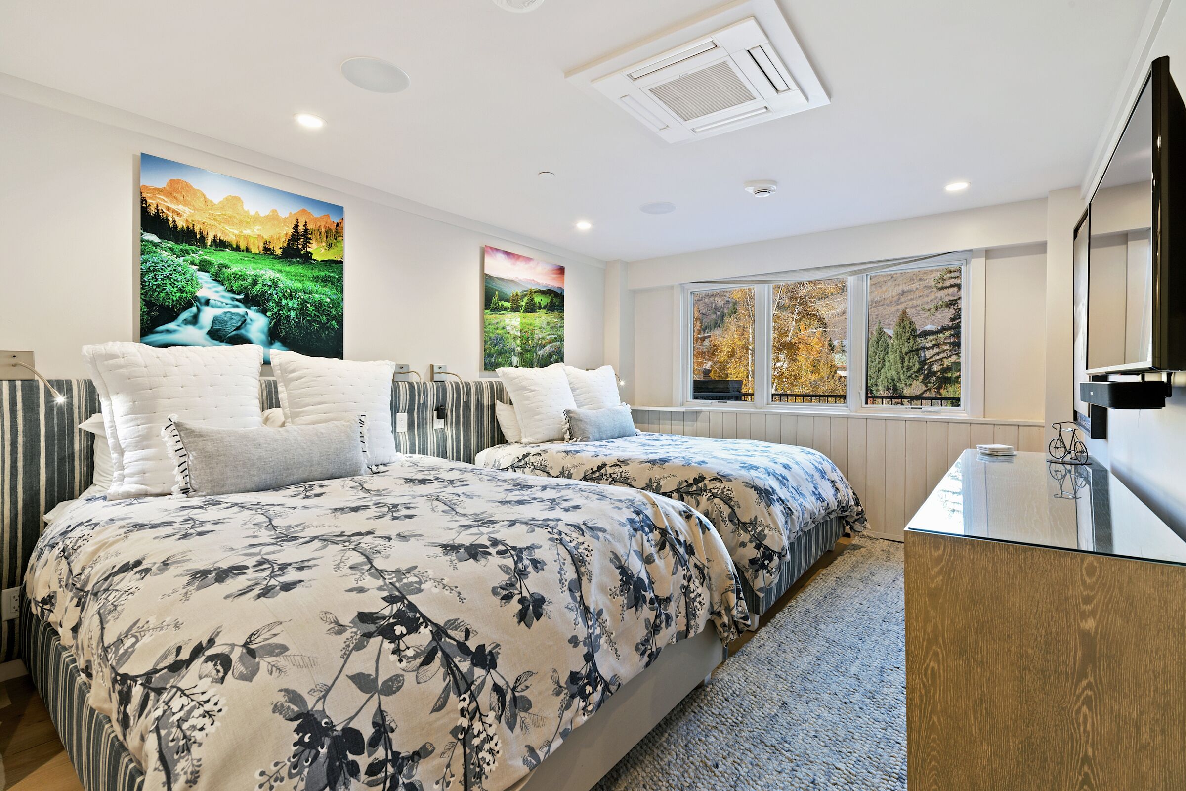 #186 - Bedroom
