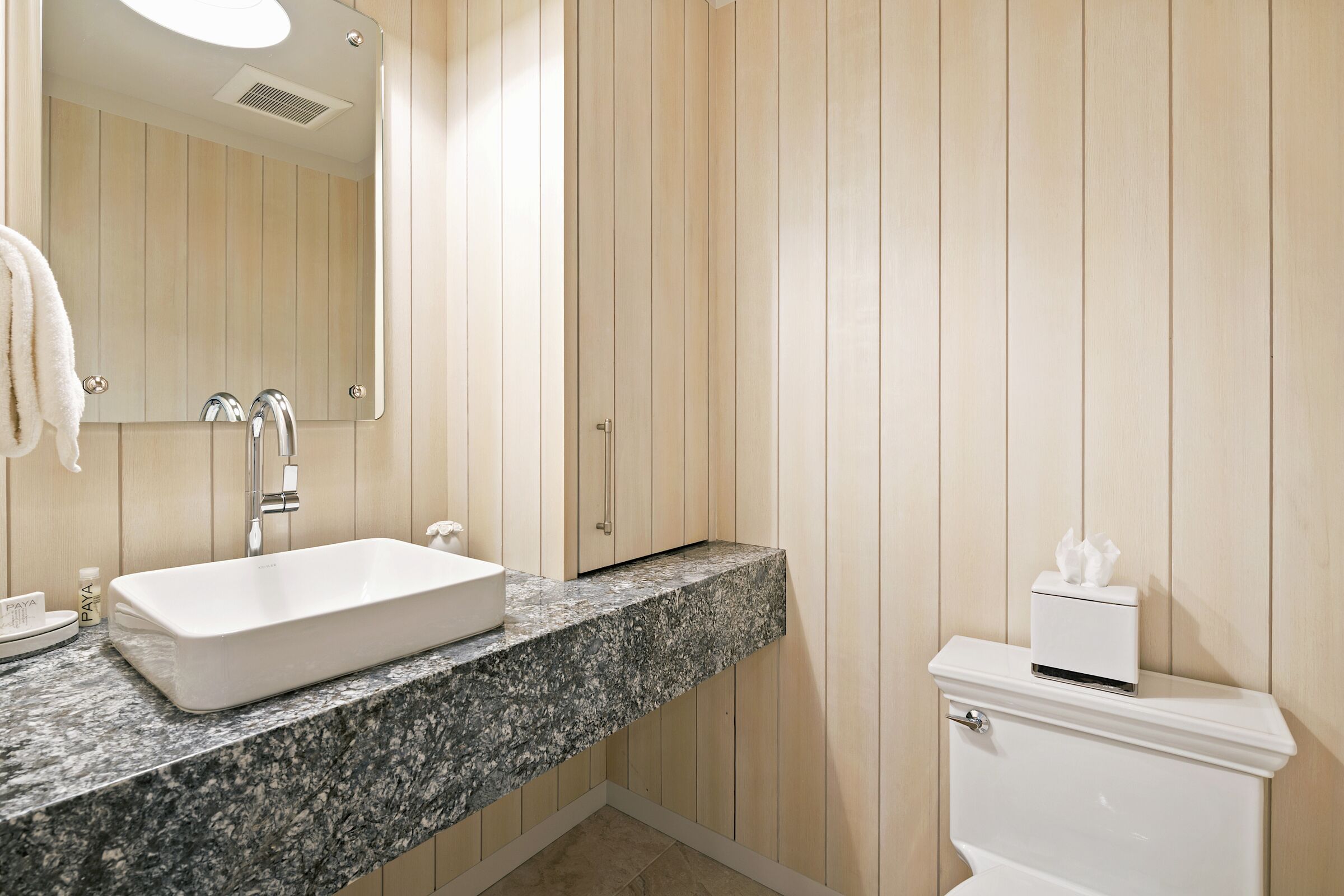 #186 - Bathroom