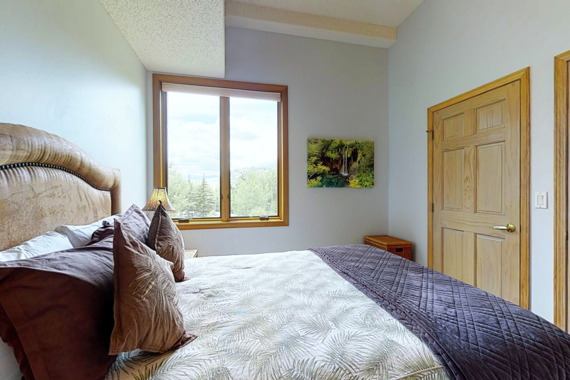 #34D - Bedroom