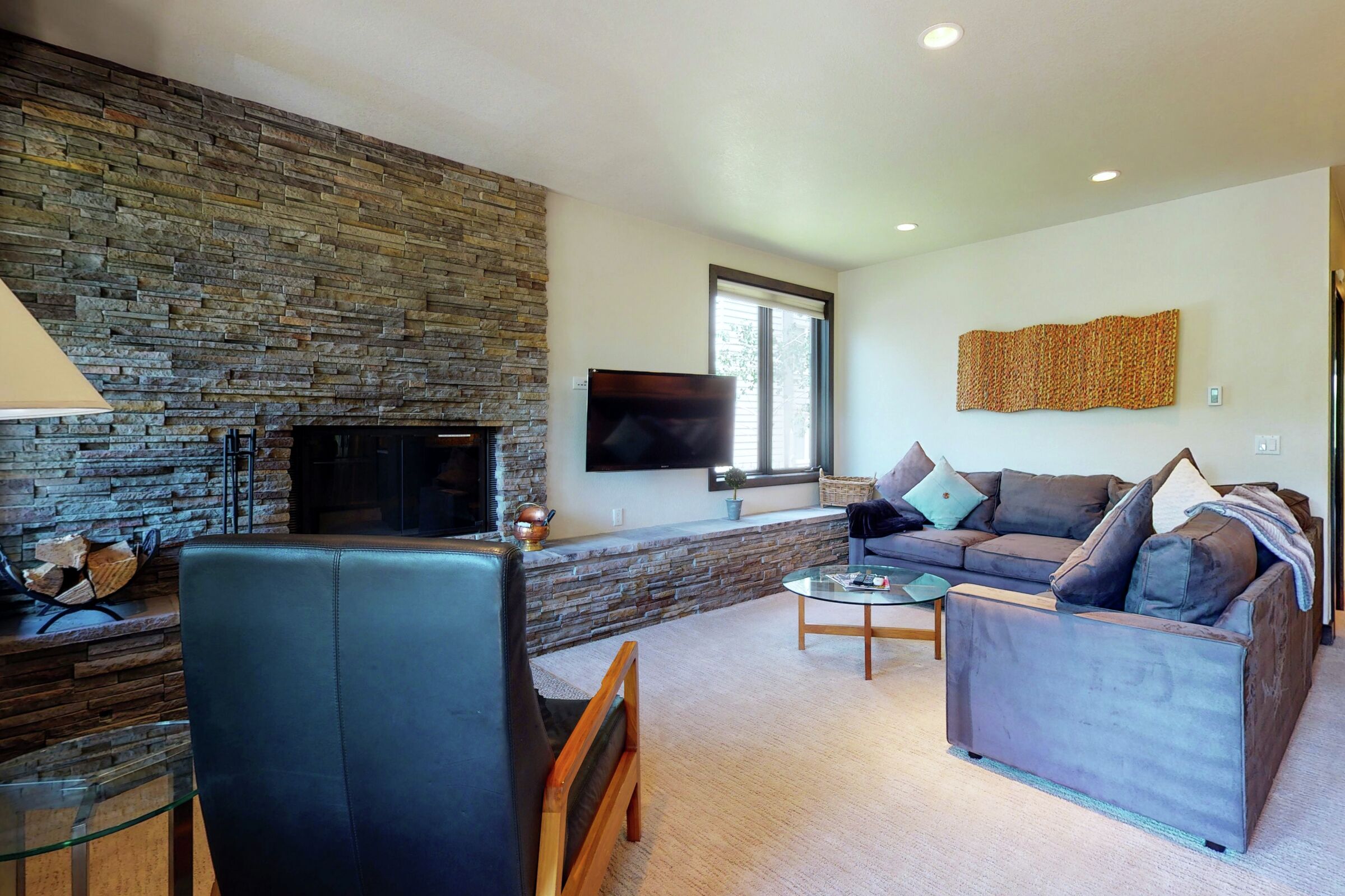 #24A - Living Room