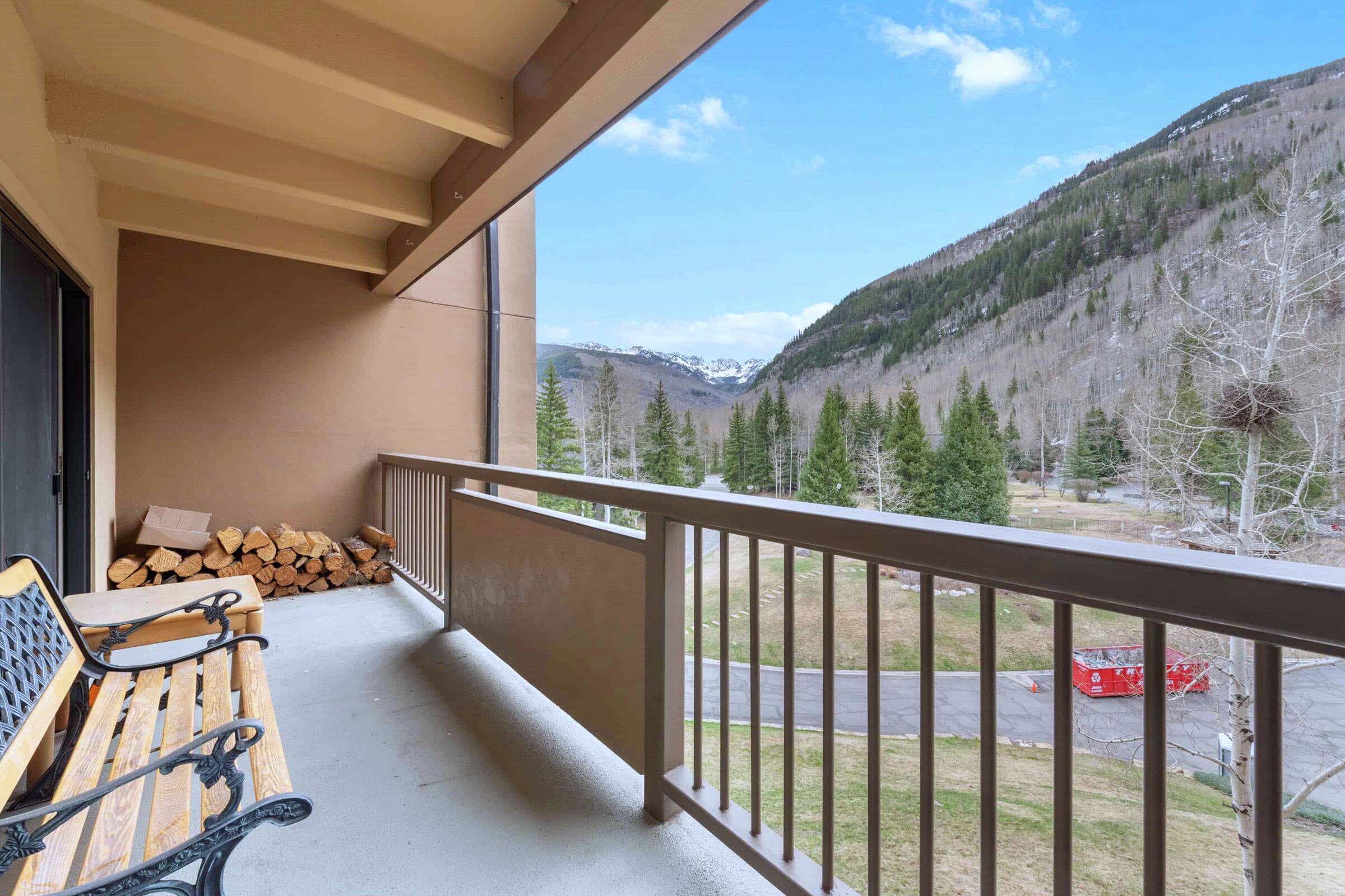 #313 - Balcony