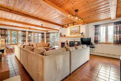 5 Bdrm 4.5 Bath - Living Room