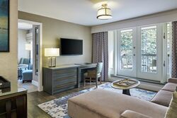 King Suite Living Room
