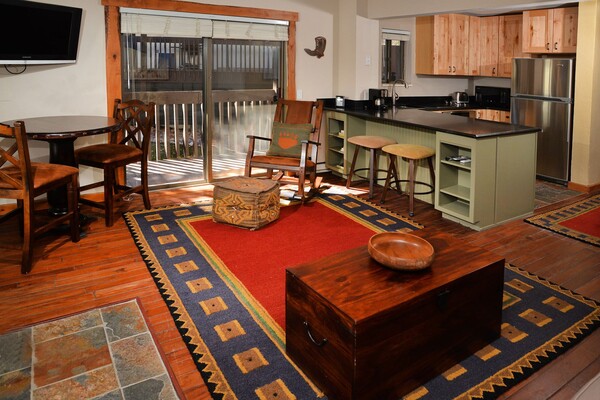 Living Room & Kitchen