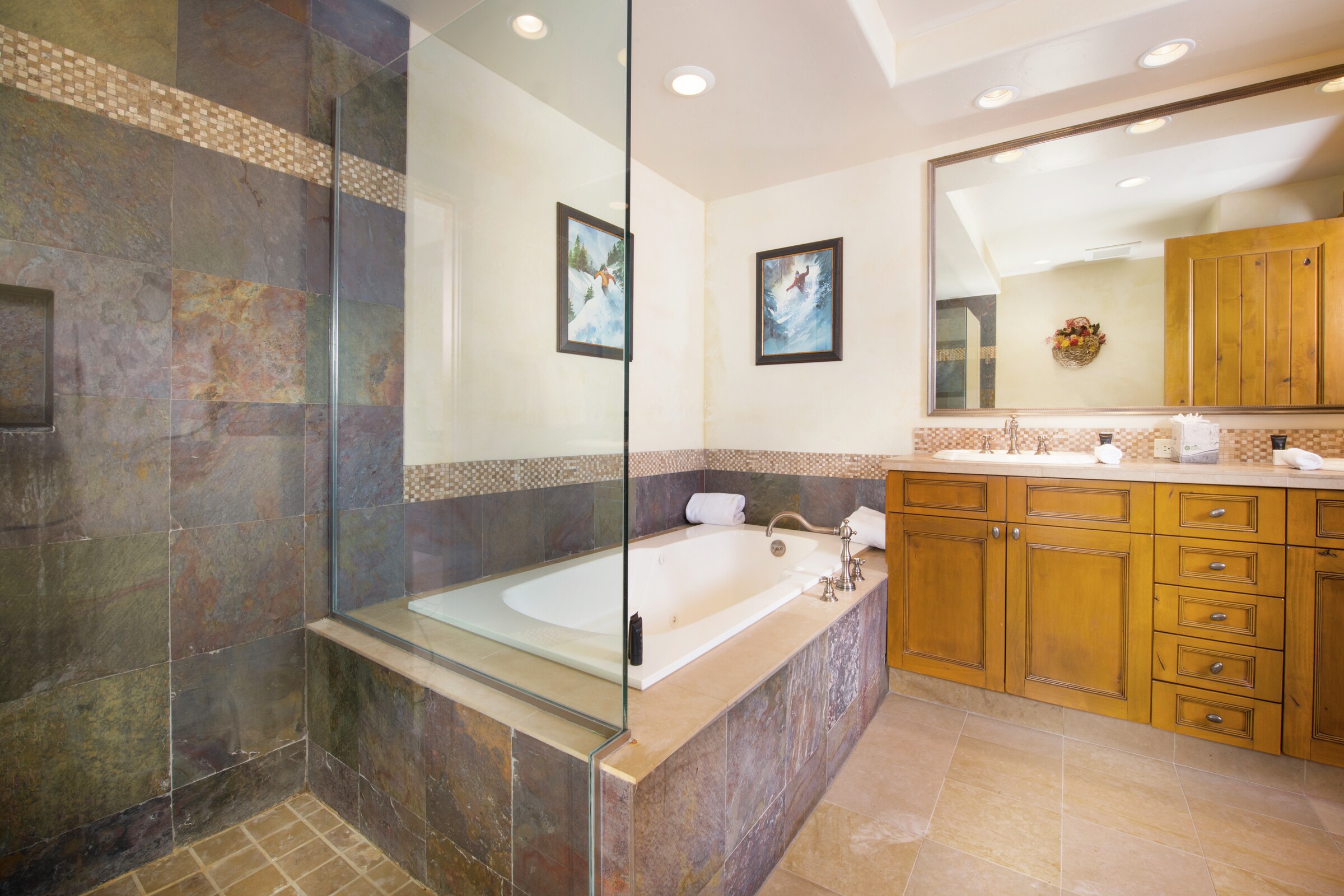 Master Ensuite Bathroom