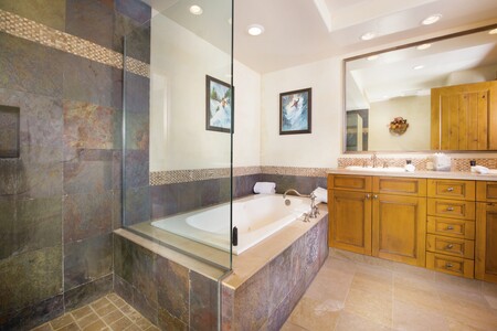 Unit Photo