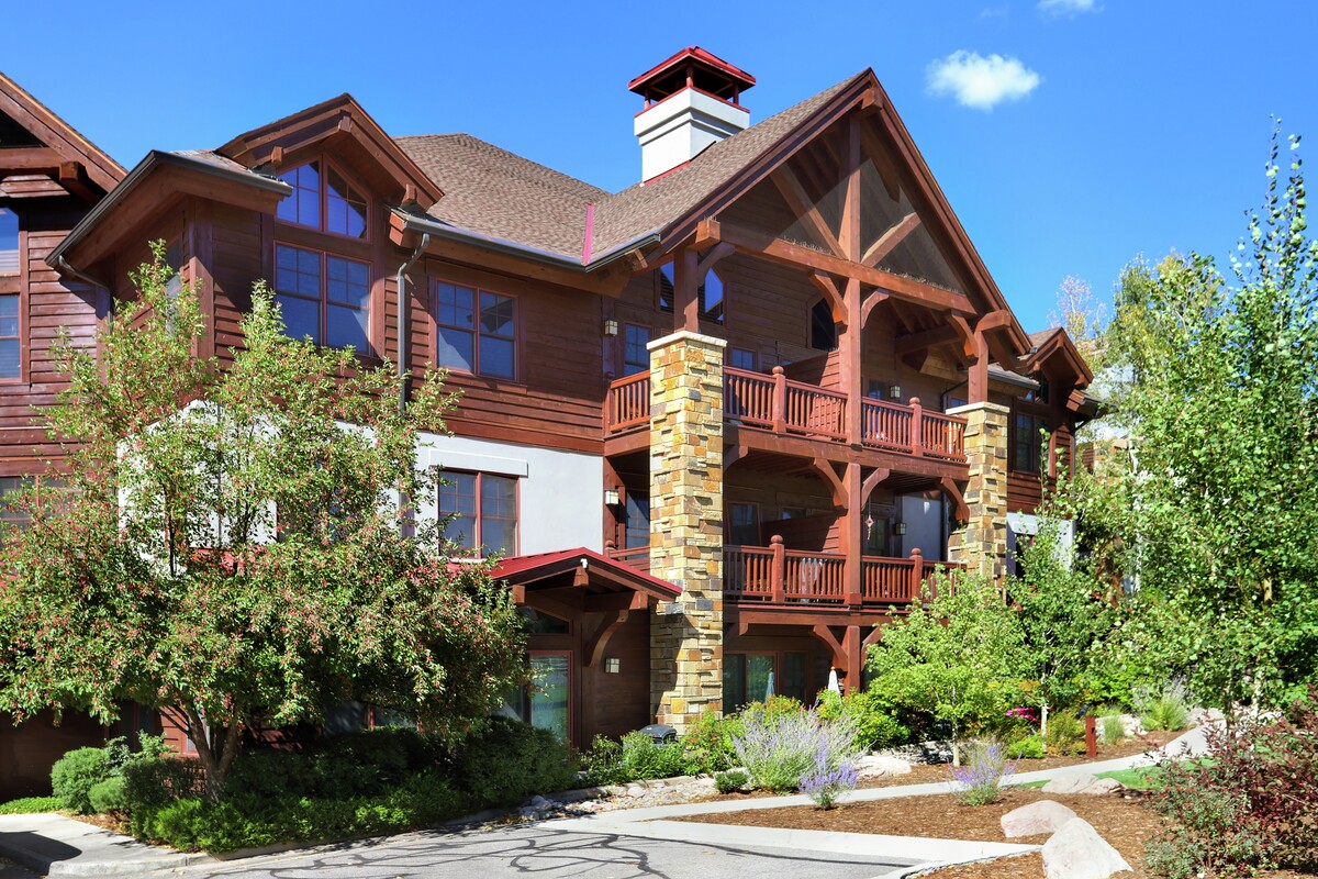 Lodge at Brookside Ski Lodging Lodge at Brookside Reservations The