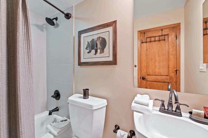 #129 - Bathroom