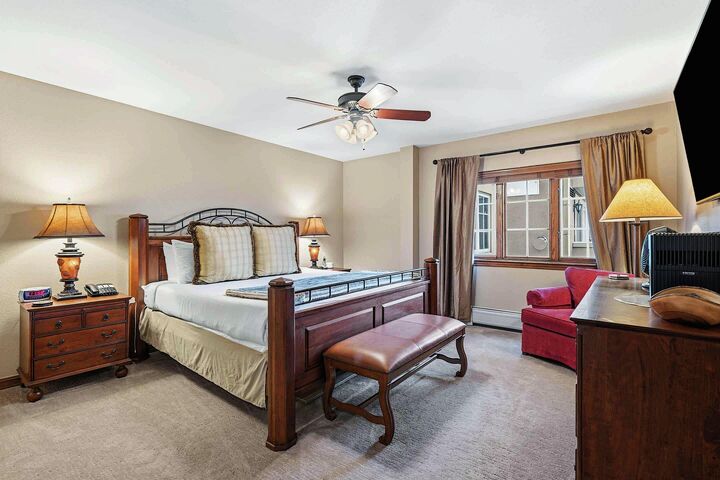 #318 - Master Bedroom