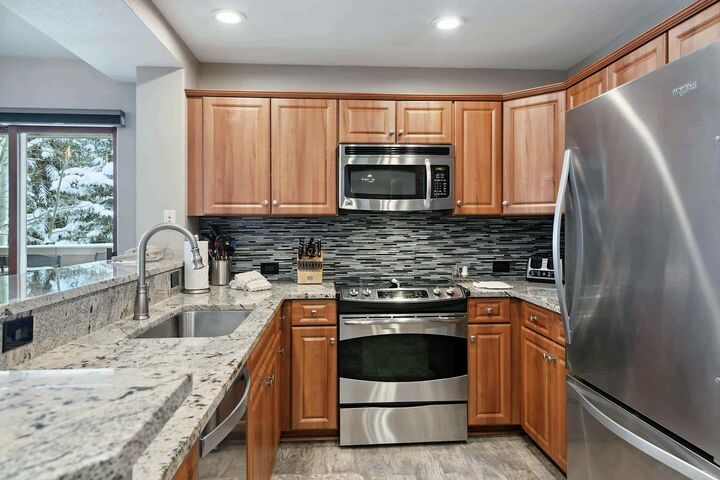 #329 - Kitchen