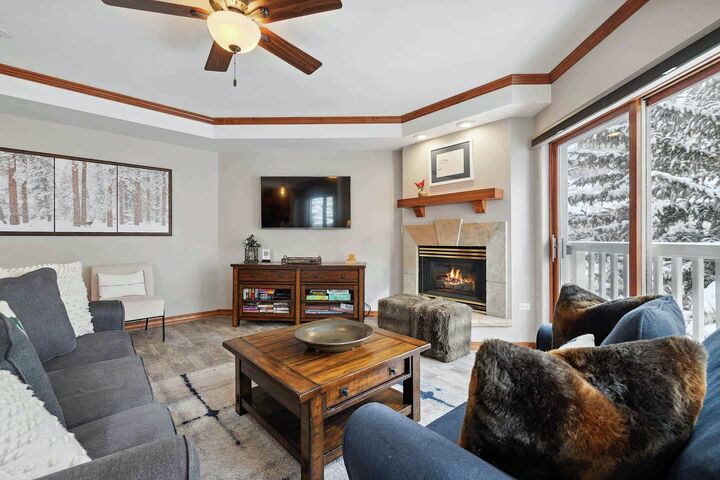 #329 - Living Area