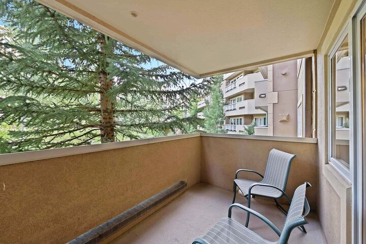 #125 - Balcony