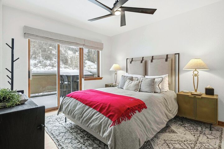 #431 - Bedroom