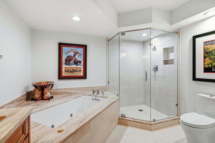 #431 - Ensuite Bathroom