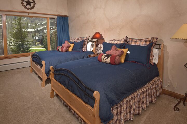 4 Bdrm + Loft - Bedroom