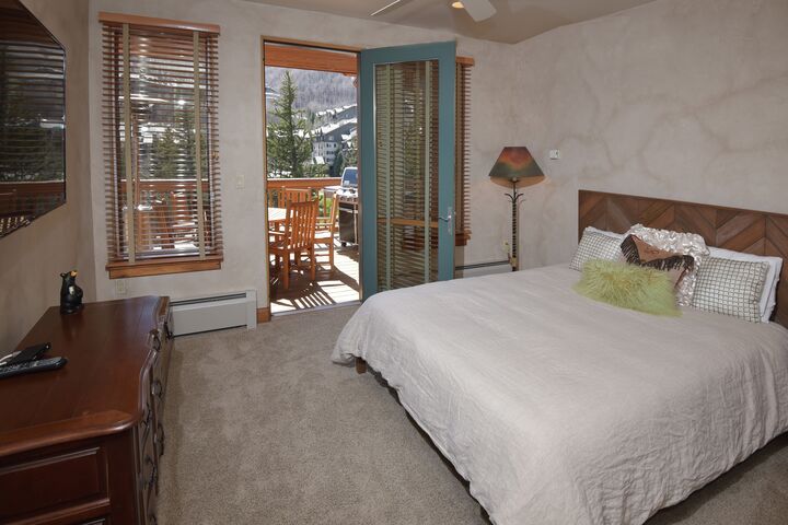 4 Bdrm + Loft - Bedroom