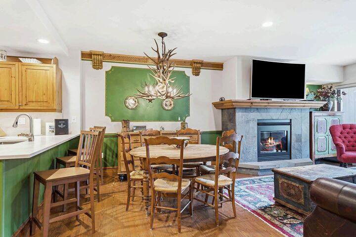 #201 - Dining Area