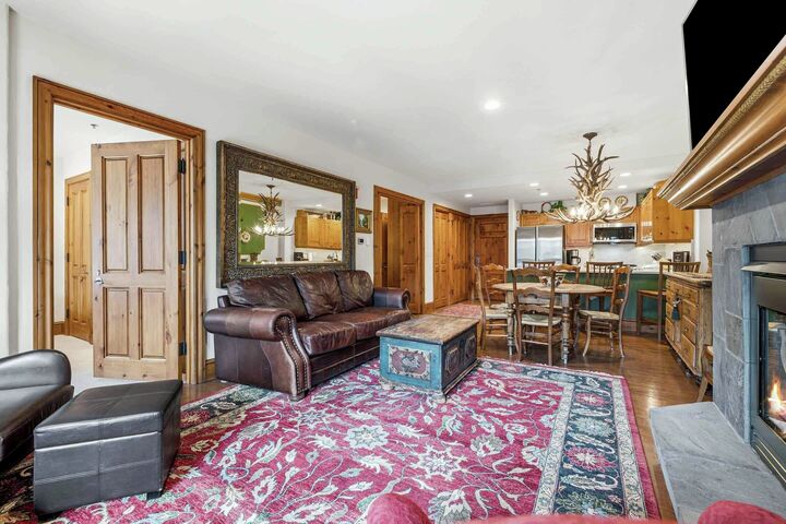 #201 - Living Area
