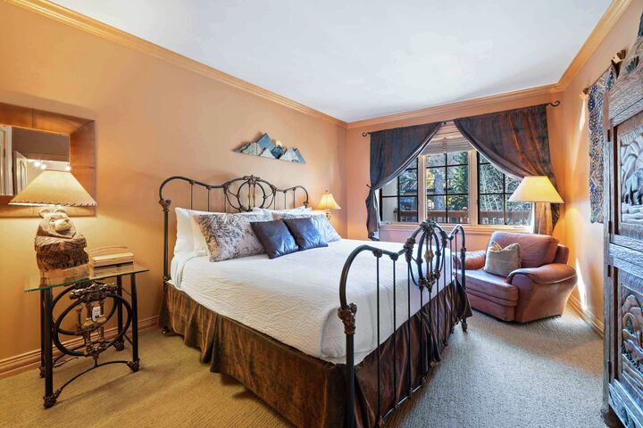 #206 - Master Bedroom