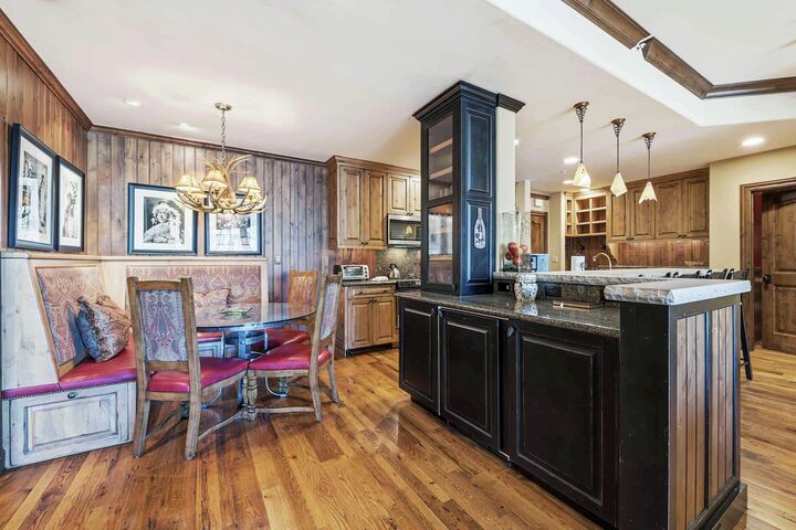 #303 - Dining Area & Kitchen