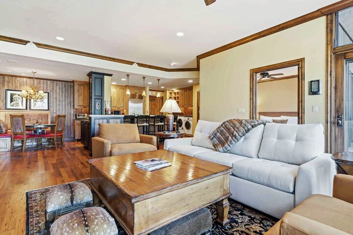 #303 - Living Area