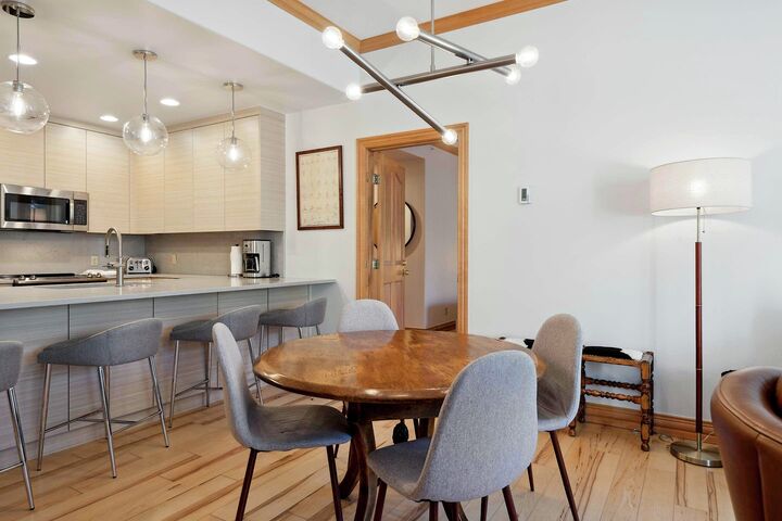 #204 - Dining Area