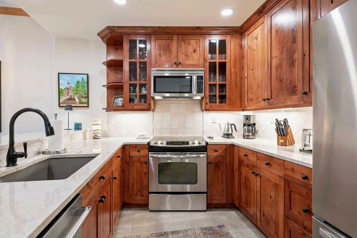 #205 - Kitchen