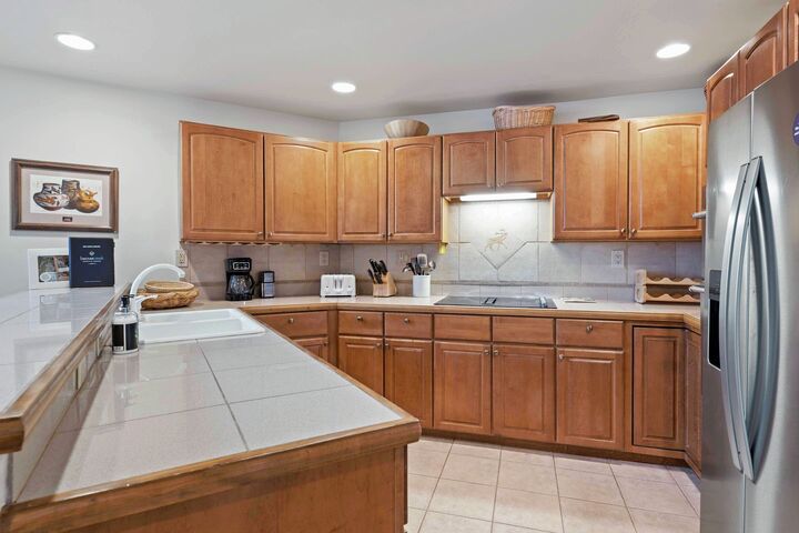 #407 - Kitchen