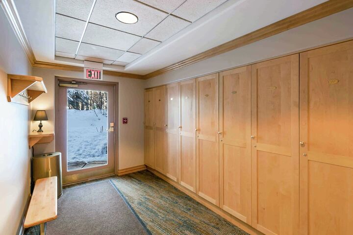 Ski Storage