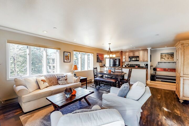#A208 - Beaver Creek Retreat - Living Area