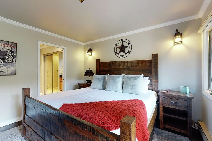 #A208 - Beaver Creek Retreat - Bedroom
