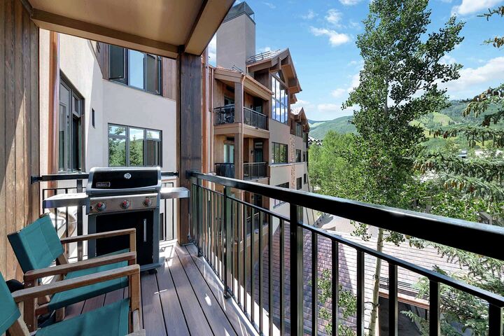 Balcony with BBQ