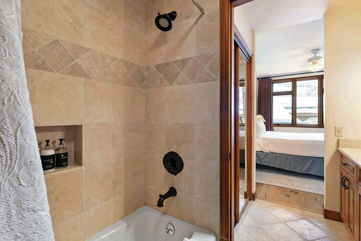 Ensuite Bathroom